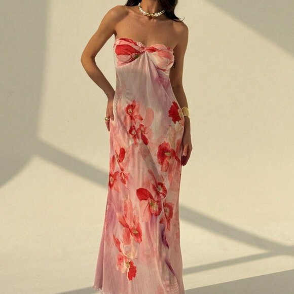 Multicolor Boho Women's Strapless Twist-Front Ruched Floral Print Bodycon Dress - Picture 3 of 7